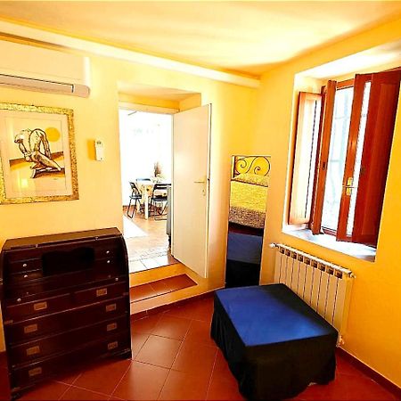 Casa Vacanze Il Gelsomino La Spezia Exterior photo